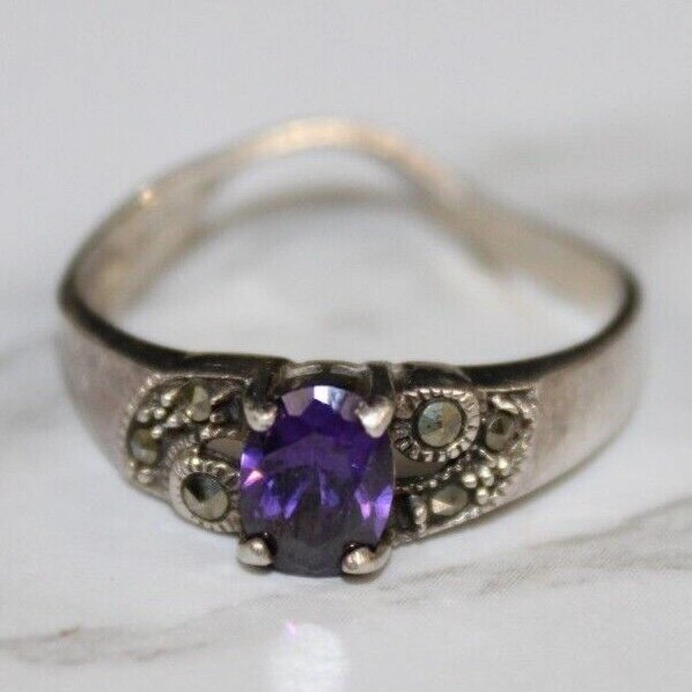 Sterling Silver Oval Amethyst Ring, 925 Size: 8 Unique Band